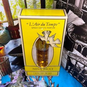 🕊 💎 🕊• 💎 Nina Ricci x Paris Vibes 💎• 🕊💎🕊